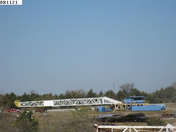 Lee C. Moore 127' Conventional Drilling rig